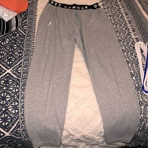 Light under armour sweats